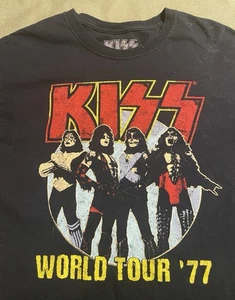 KISS "WORLD TOUR 77" T-SHIRT ERWACHSENE M medium SCHWARZ S/S Konzert GRAFIK TEE SCHÖN - Bild 1 von 2