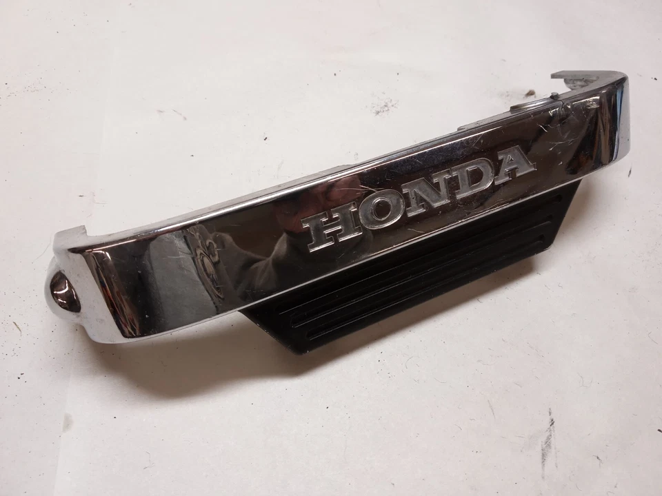 Крышка вилки Honda Shadow VT700C подходит для 1986-1987 - Изображение 1 из 1