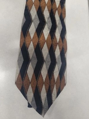 Corbata Albert Nipon hecha en ropa para el cuello de músico de EE. UU. Foto 1 de 4