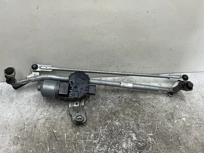 Motor limpador dianteiro Volkswagen The Beetle 2013 5C2955023A [usado] [PA121197428] - Imagem 1 de 4