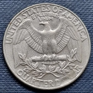 1988 P Washington Quarter - ERROR - Filled Die - Better Grade #94545 - Picture 1 of 2