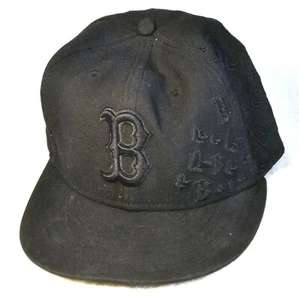 Boston Red Sox Black Embroidered New ERA 59FIFTY  Fitted Size 7 1/4 - Picture 1 of 5