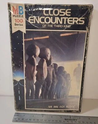 Rompecabezas de 100 piezas de colección 1977 encuentros cercanos de tercer tipo parece completo/resellado Foto 1 de 4