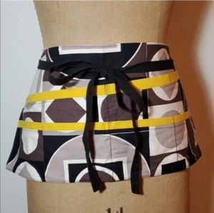 Delantal utilitario vendedor artesanal venta patio amarillo negro gris cintura geométrico hecho a mano - Imagen 1 de 7