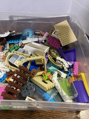 Lego piezas de construcción aleatoria Lego Friends, Disney, Minecraft, etc Peso 1 lb Foto 1 de 4