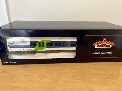Bachmann Class 166 (3 Car) DMU-Thames Trains-Original box & Excellent Condition - Image 1 of 4