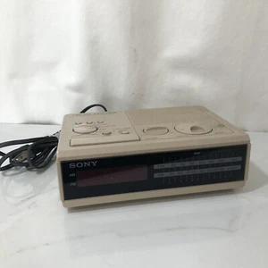 Sony Dream Machine Tan Color Am Fm Digital Clock Radio ICF C2W - Picture 1 of 12