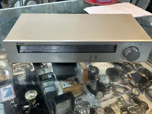 SHARP STEREO TUNER ST-15X - MADE IN JAPAN - Picture 1 of 19