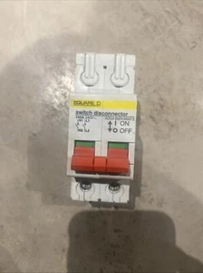 SQUARE D 100 AMP DOUBLE POLE MAIN SWITCH DISCONNECTOR SQO1100M - Picture 1 of 2