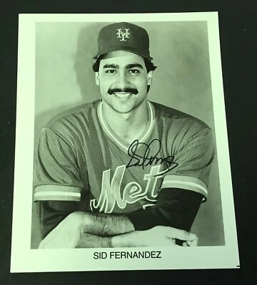 Foto 8x10 firmada autografiada por Sid Fernández de los Mets de Nueva York en blanco y negro Foto 1 de 2