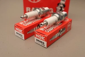 (2) NGK BR8EG # 3130 Spark Plug RM250 YZ250 CR250 RM YZ CR 250 CR500 FAST SHIP - Picture 1 of 1