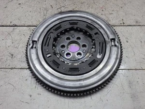 HONDA Vezel 2015 DAA-RU3 Flywheel 221005P8006 [Used] [PA97191992] - Picture 1 of 3