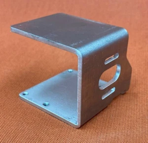 Traxxas t-maxx 1.5/2.5/3.3 electric conversion Low w/ESC Mount for 550 Motor - Picture 1 of 6