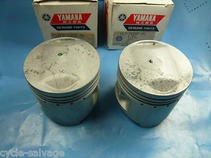 Yamaha XS360 1976-1977_2x Kolben +0,75 mm_2x Piston 3rd O/S_66,75 mm_Motor - Bild 1 von 4