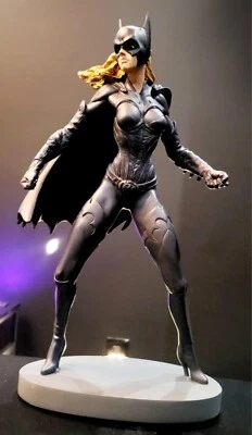 Estatueta em quadrinhos Batgirl 1/6th Statue (Batman & Robin) Warner Bros Silverstone - Imagem 1 de 4