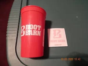 BOOT BARN ROPA DE TRABAJO VAQUERO TAZA DE BEBIDA ROJA Y BLANCA 22 OZ LIBRE DE BPA Y BLOC DE NOTAS NUEVAS - Imagen 1 de 7
