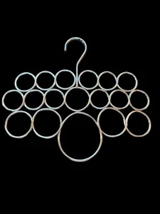 Organizador organizador de bufanda de metal armario soporte de almacenamiento estante 16 anillos tono plata - Imagen 1 de 3