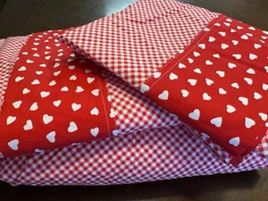 Red White Gingham Heart Trim TWIN Sheet Set 3 Piece 100% Cotton NEW Farm Country - Picture 1 of 5