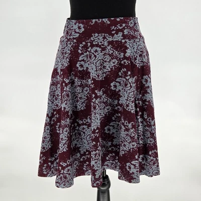 Falda midi Effie's Heart para mujer grande jacquard floral línea A bolsillos borgoña Foto 1 de 4