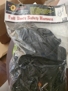 API Outdoors Full Body Safety Harness Straps Tree Stand Hunting Shoulders Legs - Picture 1 of 6