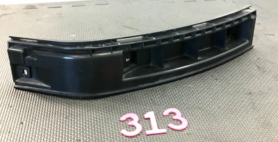 07-15 Volvo S80 Driver suporte de tampa de para-choque traseiro esquerdo OEM 30655124 - Imagem 1 de 4