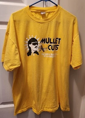 CAMISETA AMARILLA CORTES SALMONETE ✂️ XL Foto 1 de 2