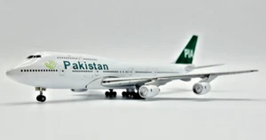 Pia Boeing 747-300 1:400 " Édition Limitée " Herpa 5747059S - Picture 1 of 15