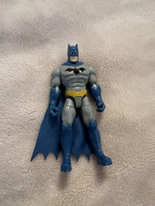 Spin Master 2020 DC Comics Caped Crusader BATMAN Silver Blue Armor Figure - Picture 1 of 3