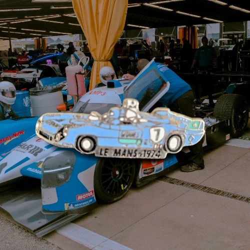 Sammler Pin - AUTO/KFZ - Fundstücke - Barquette Gitane Le Mans 1974 - Bild 1 von 1