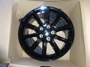 Llanta de aluminio platino P99 negra 7-17 ET45 5/112 Audi/VW - Imagen 1 de 1