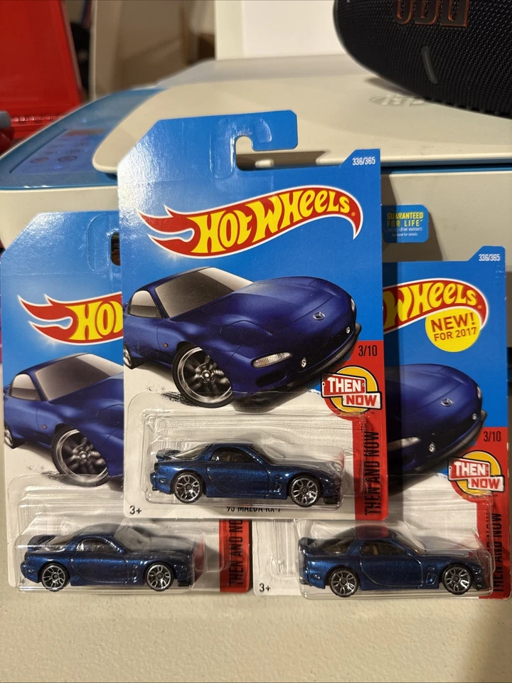 Hot Wheels 2017 entonces y ahora - 95 Mazda RX-7 (azul oscuro metálico) #336 lote de 3 Foto 1 de 1
