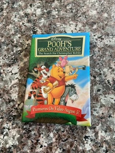 Prendedor exclusivo para miembros del elenco de Disney Store Pooh's Grand Adventure - Imagen 1 de 1