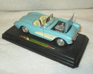Burago 1957 Chevrolet Corvette 1:18 DieCast Convertible Turquoise ITALY READ - Picture 1 of 6
