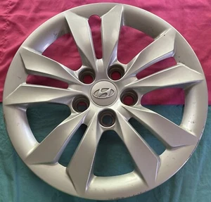 2011-2014 Hyundai Sonata 16" Hubcap WheelCover bolt on oem 52960-30010 Cap Cover - Picture 1 of 13