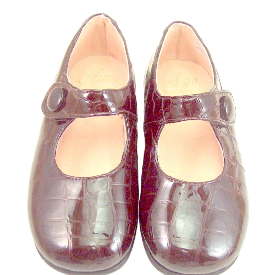 DE OSU - España - Zapatos de vestir de charol de cocodrilo sintético marrón para niñas -Europeos - 8-10 Foto 1 de 4