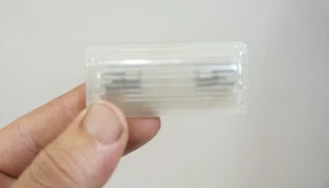Luz maletero original 1986-2004 mercedes r129 r170 w202 w208 w210 1248200301 fabricante original - Imagen 1 de 8