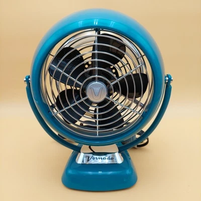 Vornado Vintage6 2 velocidades verde azulado 6" ventilador de escritorio metal inclinable retro circulador de aire Foto 1 de 4