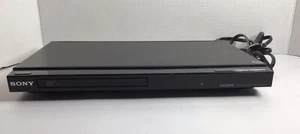 Sony DVP-SR500H Upscaling HDMI 1080p DVD PlayerTested! Excellent Used Condition - Picture 1 of 5