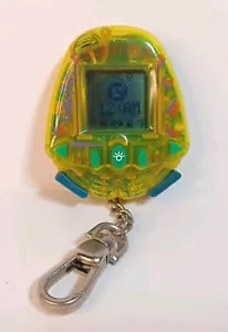 De colección Looney Tunes Bugs Bunny Giga Pets 1997 - ¡FUNCIONA! - Imagen 1 de 5
