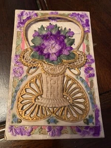 VICTORIAN EMBOSSED FLOWER BASKET POSTCARD VIOLETS GOLD FOLD DOWN - Picture 1 of 5