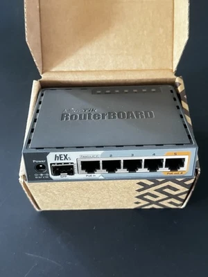 Mikrotik hEXs RB750Gr3 5-port Ethernet Gigabit Router - Image 1 of 3