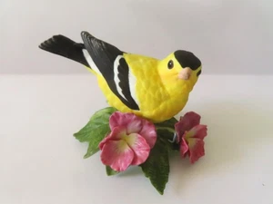 Lenox American Goldfinch Porcelain Bird Figurine - Mint - Picture 1 of 5