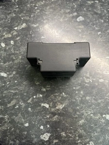 VAUXHALL ZAFIRA B ASTRA H MK5 ENGINE BAY FUSE BOX LID COVER TRIM 13129783 SMV21 - Picture 1 of 8