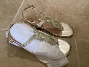 SANDALIAS PLANAS DUNE LONDON LOGIC NUEVAS CON ETIQUETAS 4UK 37EU DORADO - Imagen 1 de 5