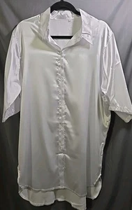 XL White Satin Night Shirt Slippery Smooth Glossy Shiny Bust 50" - Picture 1 of 17