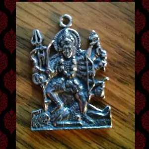 KALI hindu GODDESS OF DEATH DESTRUCTION pendant necklace AMULET hinduism - Picture 1 of 2