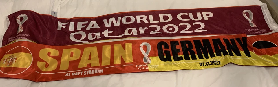 Spielschal Spanien - Japan 27.11.2022 WM 2022 Qatar - Bild 1 von 1