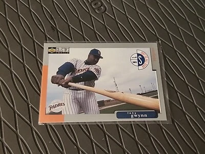 Ton Gwynn 1998 UPPERDECK COLLECTORS CHOICE Baseball Card - Image 1 of 2