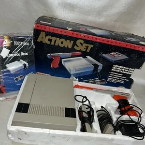 NES Nintendo Action Set Box WIE ABGEBILDET BOX BESCHÄDIGT!!! - Bild 1 von 13