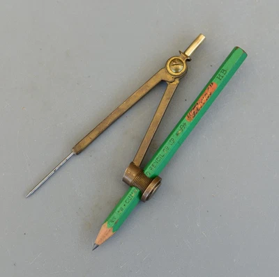 Vintage HELIX Registered Brass Divider Compass 118mm Made in England - Image 1 of 4